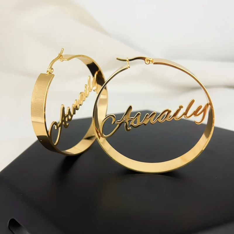Women Fashion Name Ideas - Personalisierte Namens-Ohrringe Maßgefertigte 18K Vergoldete Ohrringe