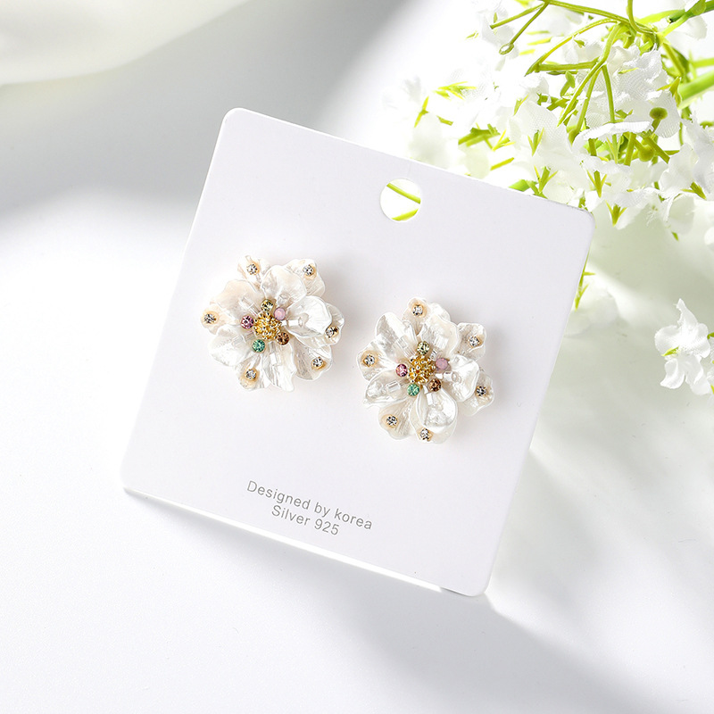Neue Schmuck-Blütenohrringe im – Women Fashion Nz Bewertung und Preis