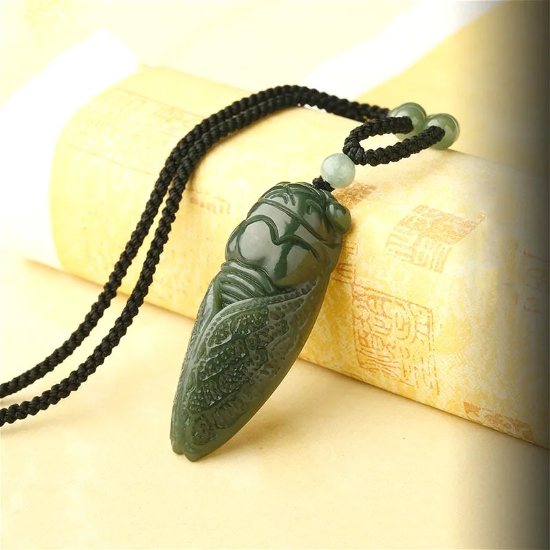 Natürliche Hetian Jade Zikade  – Women Fashion Jewellery Bewertung und Preis