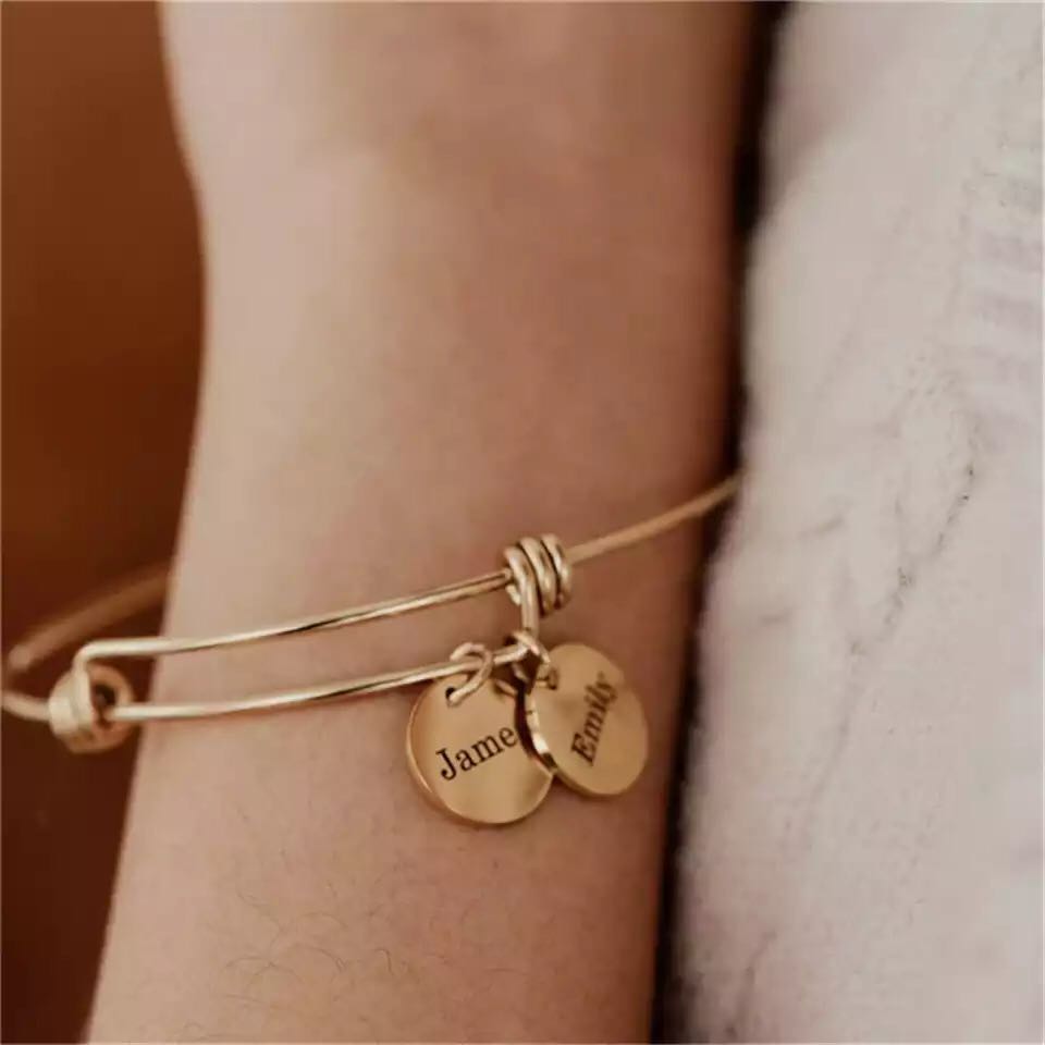 Personal isierte Armreif Armba – Women Fashion Name Ideas Bewertung und Preis