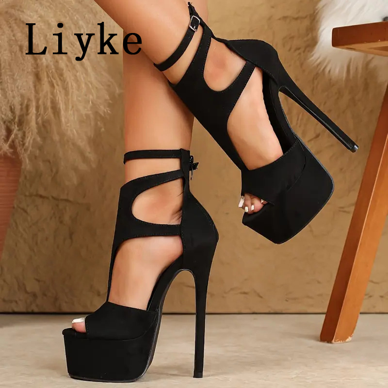 Liyke Model Show Sexy Extreme  – Women Fashion Show Bewertung und Preis
